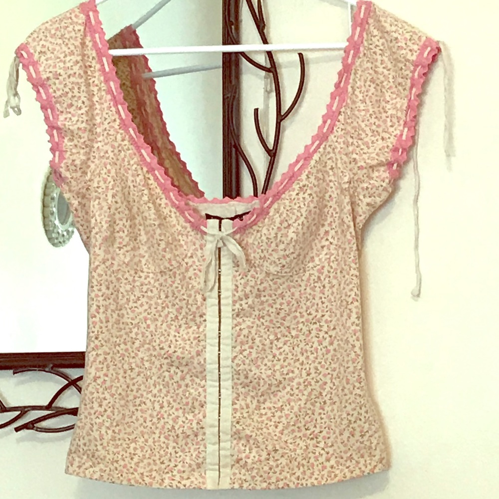Betsy Johnson Floral Top